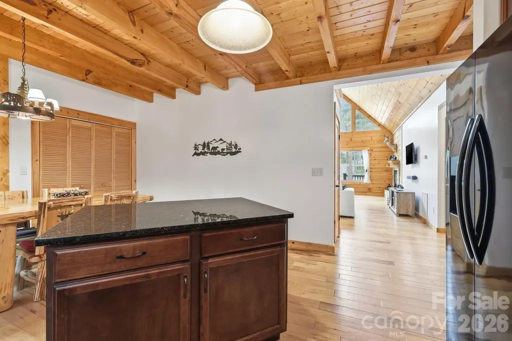 15 Trillium Trail Nebo NC 28761