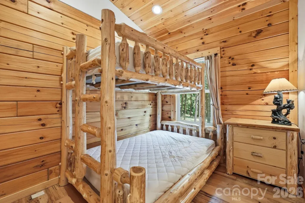 15 Trillium Trail Nebo NC 28761