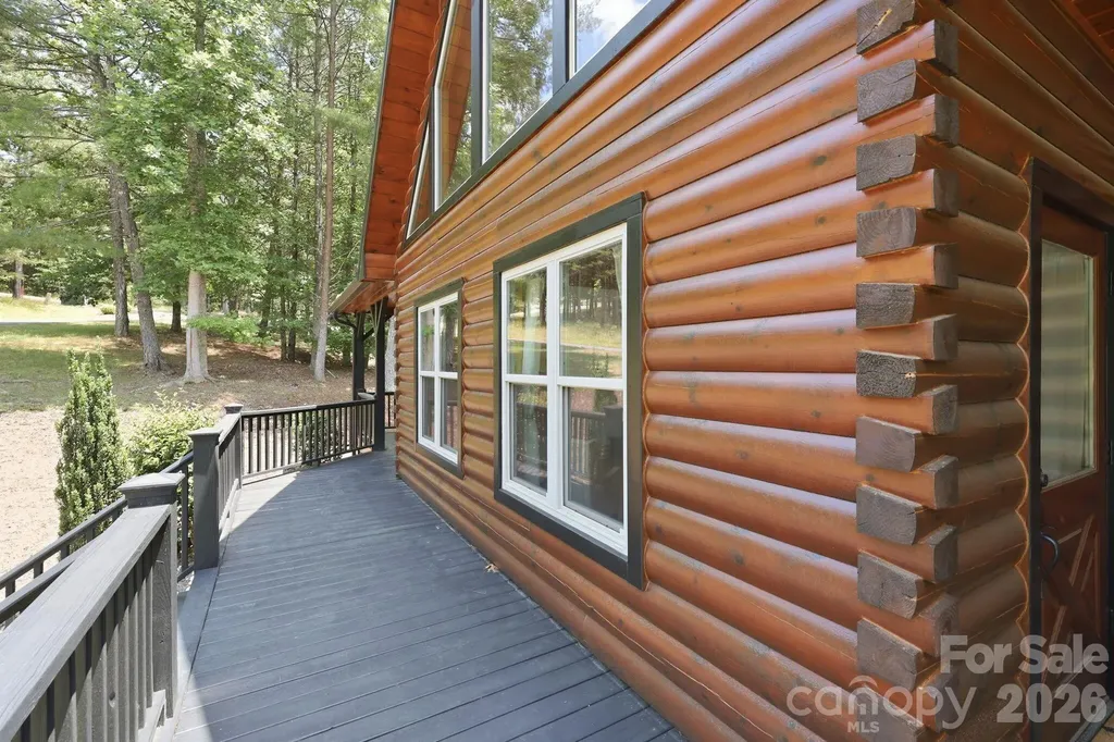 15 Trillium Trail Nebo NC 28761