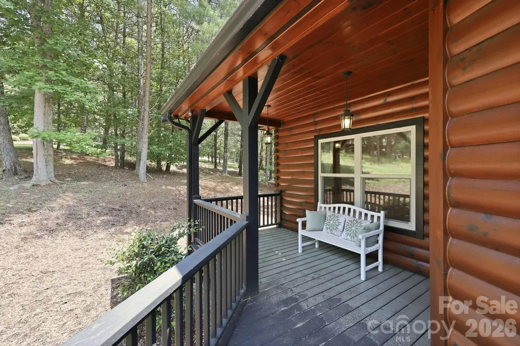 15 Trillium Trail Nebo NC 28761