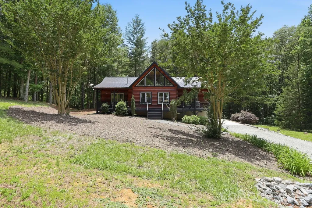15 Trillium Trail Nebo NC 28761