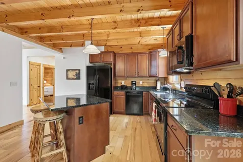 15 Trillium Trail Nebo NC 28761