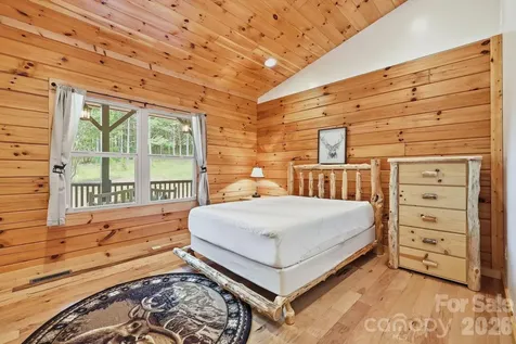 15 Trillium Trail Nebo NC 28761