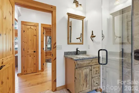 15 Trillium Trail Nebo NC 28761