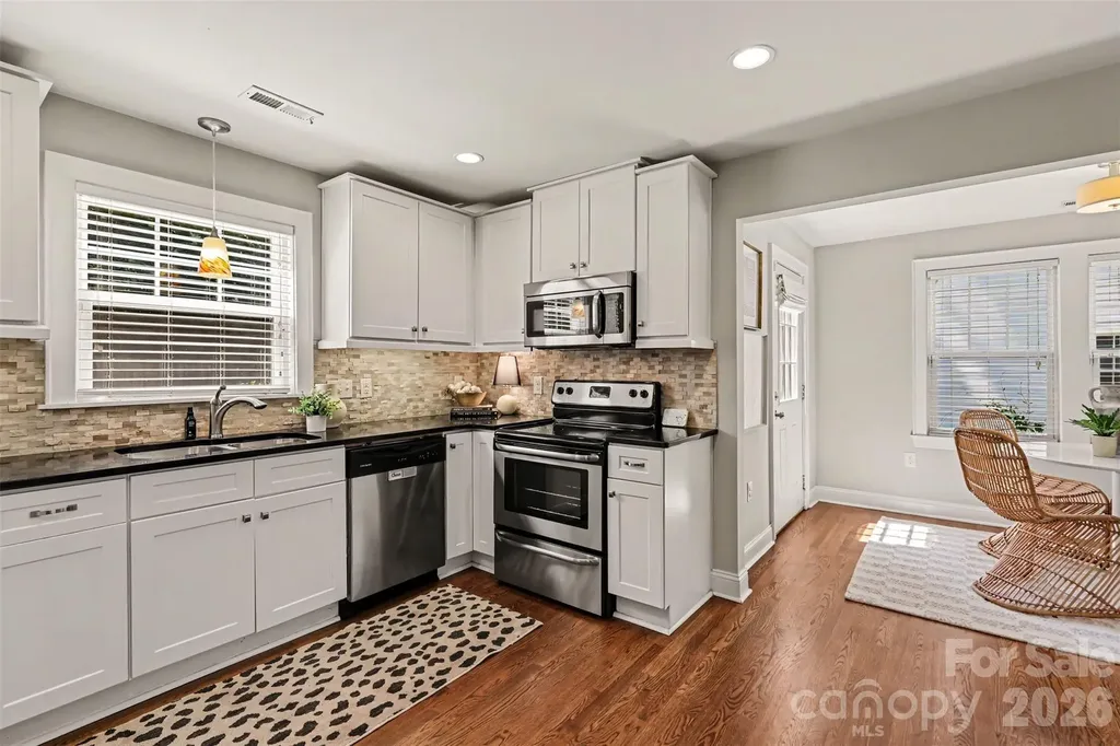 2612 Roslyn Avenue Charlotte NC 28208