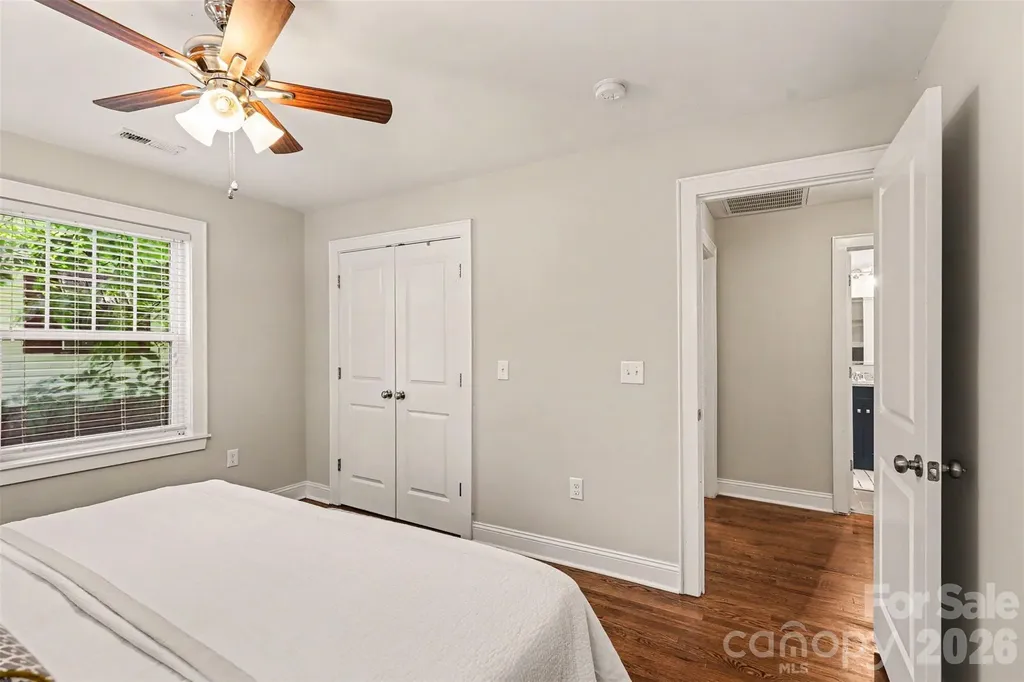 2612 Roslyn Avenue Charlotte NC 28208