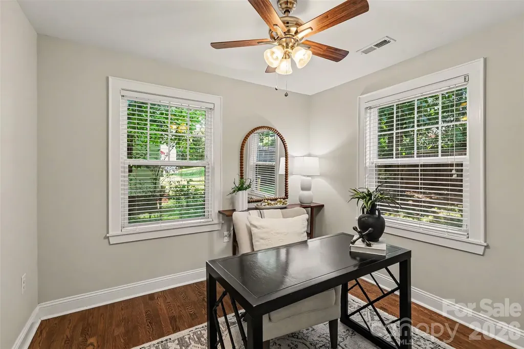 2612 Roslyn Avenue Charlotte NC 28208