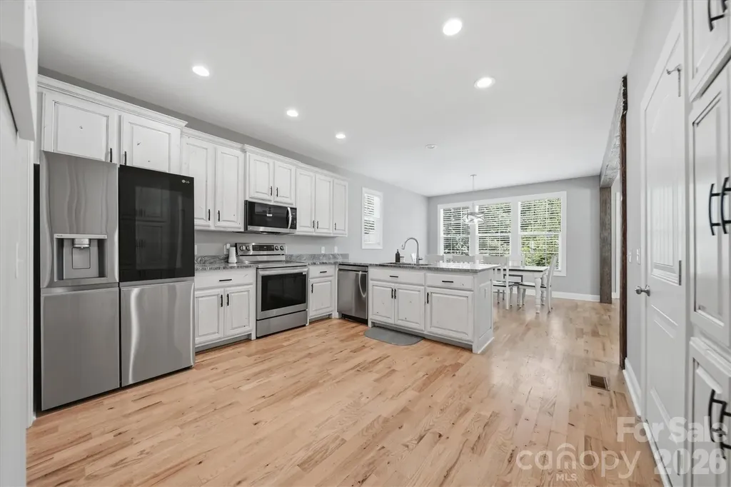135 Maplewood Court Hudson NC 28638