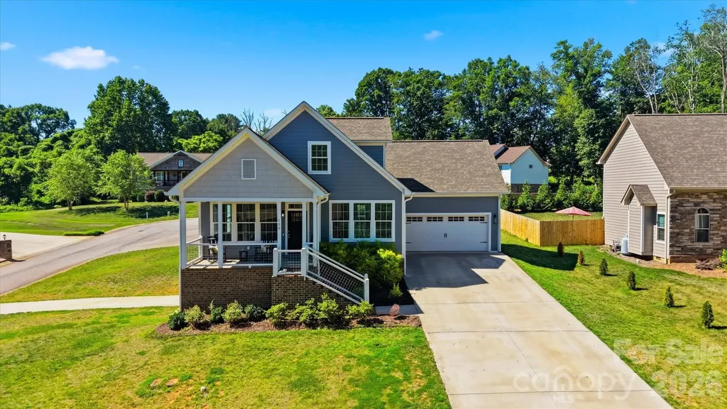 135 Maplewood Court Hudson NC 28638