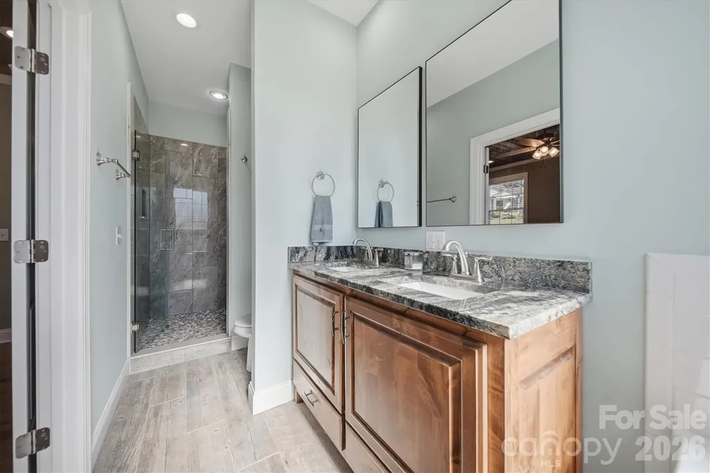 135 Maplewood Court Hudson NC 28638