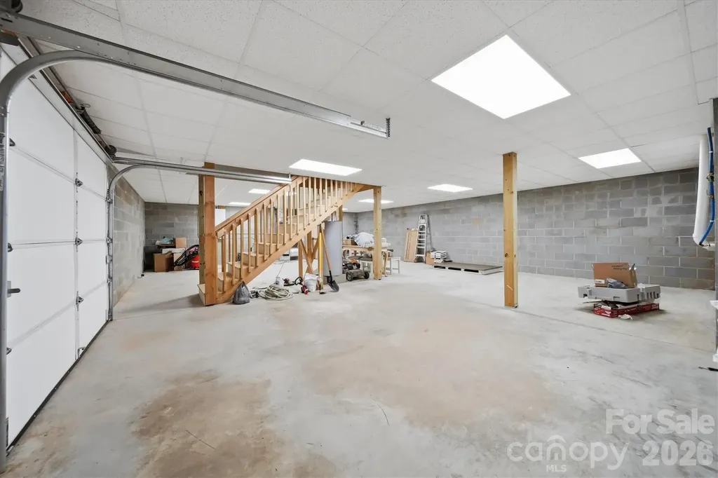 135 Maplewood Court Hudson NC 28638