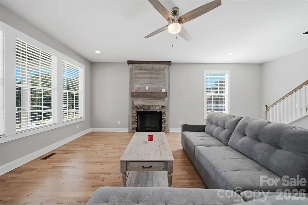 135 Maplewood Court Hudson NC 28638