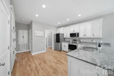 135 Maplewood Court Hudson NC 28638