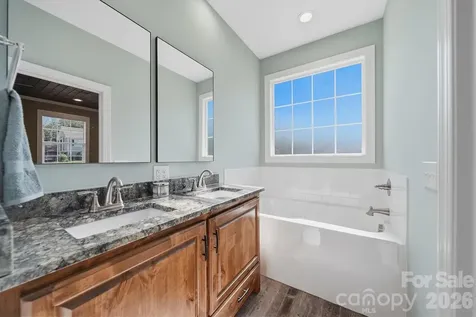 135 Maplewood Court Hudson NC 28638