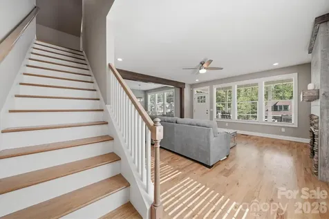 135 Maplewood Court Hudson NC 28638