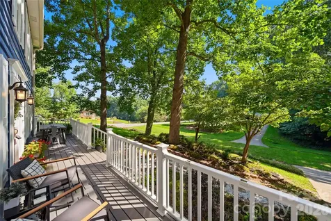 6089 Northlake Drive Hickory NC 28601