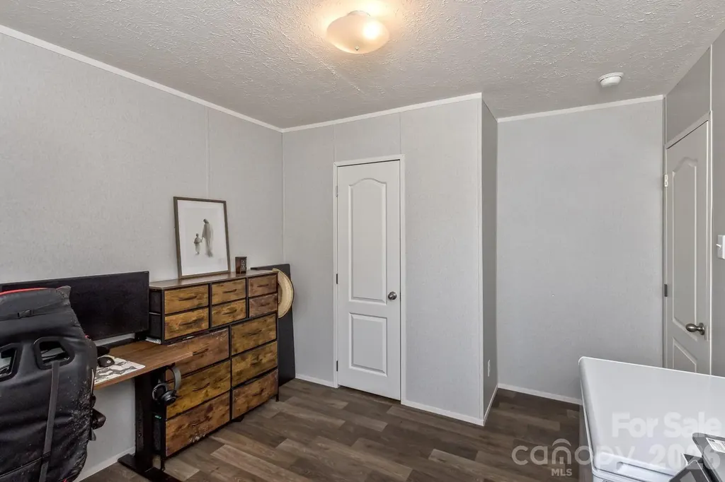 27 Spuds Lane Weaverville NC 28787