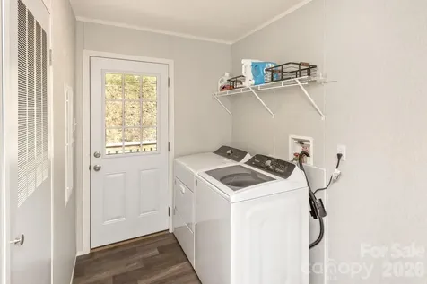 27 Spuds Lane Weaverville NC 28787