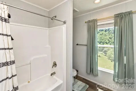 27 Spuds Lane Weaverville NC 28787