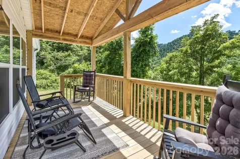 27 Spuds Lane Weaverville NC 28787