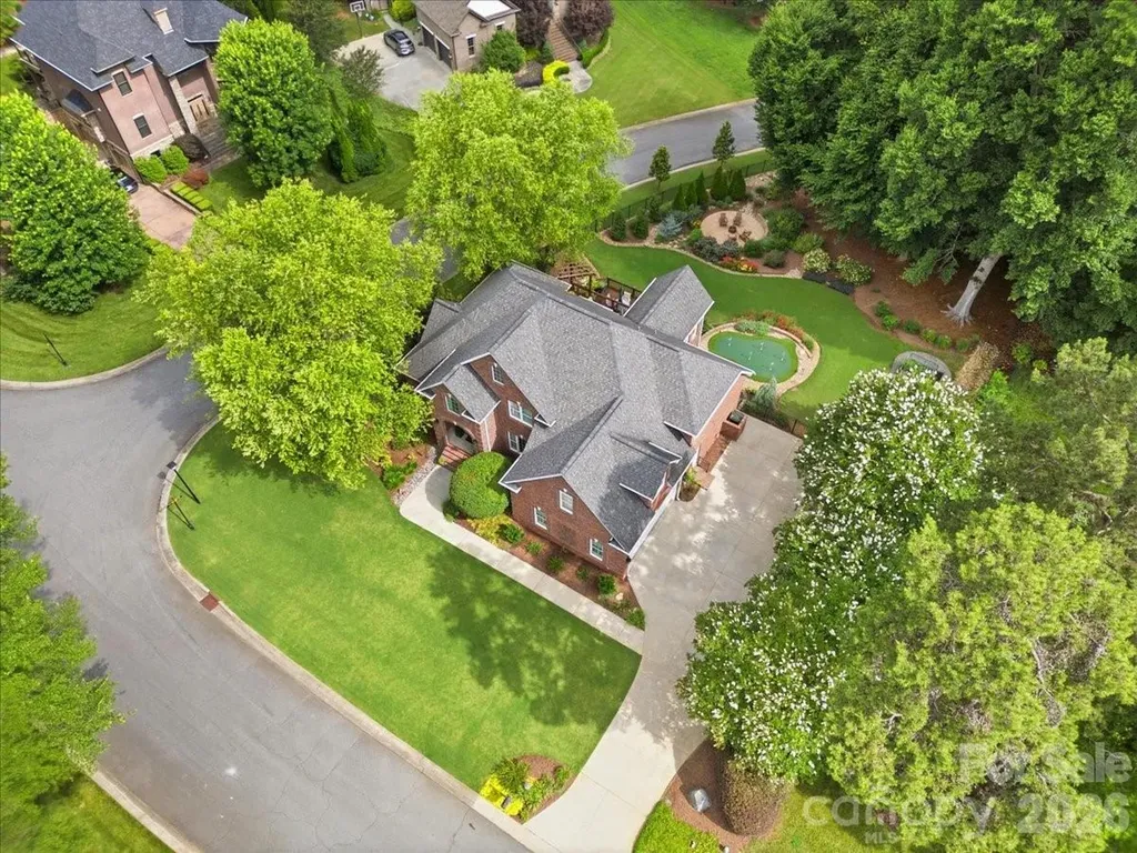 201 Commodore Court Belmont NC 28012