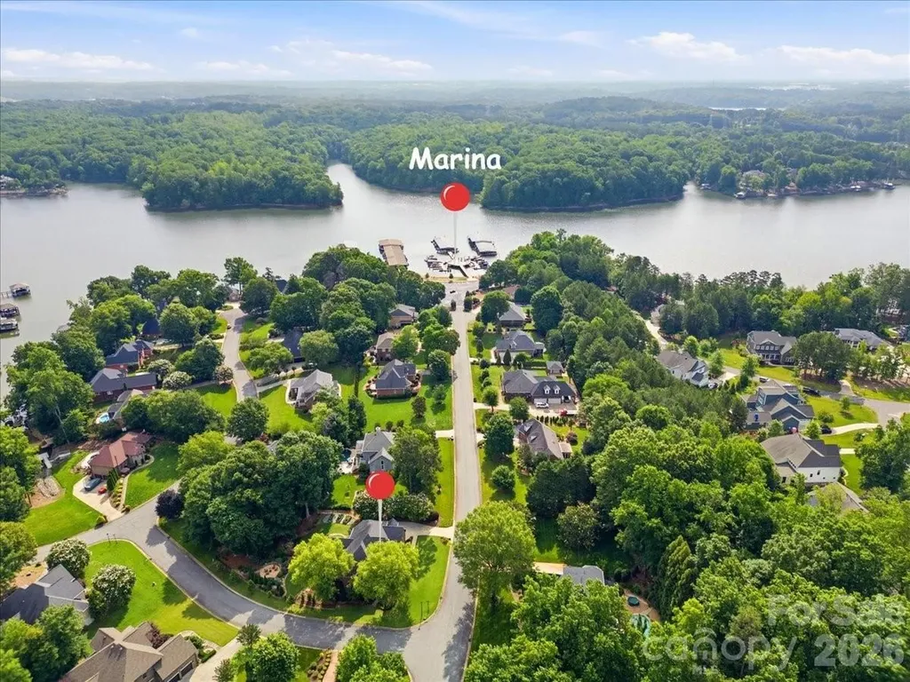 201 Commodore Court Belmont NC 28012
