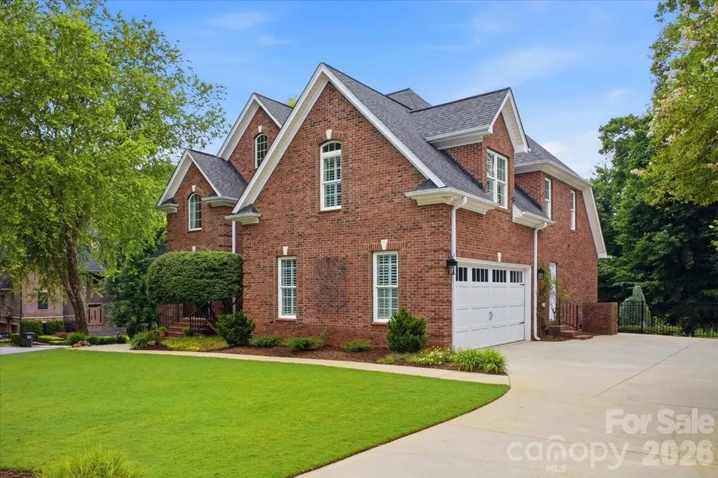 201 Commodore Court Belmont NC 28012