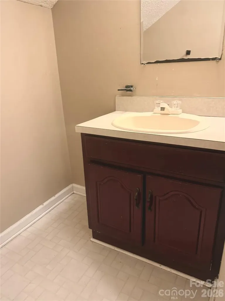 303 Cavin Avenue Mount Holly NC 28120