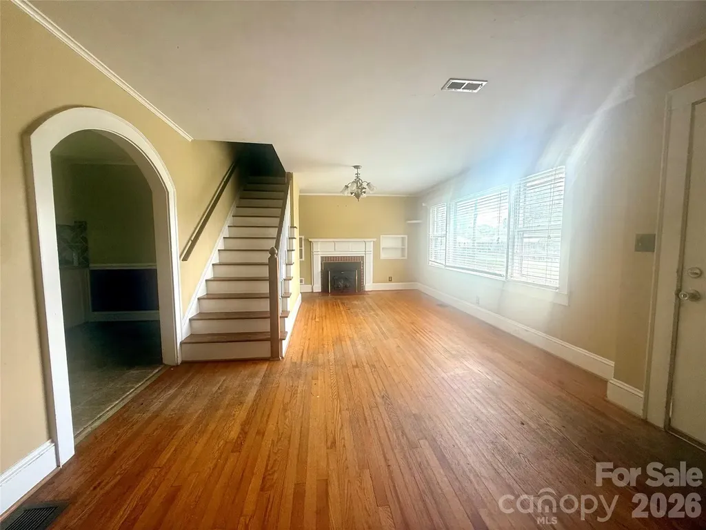303 Cavin Avenue Mount Holly NC 28120
