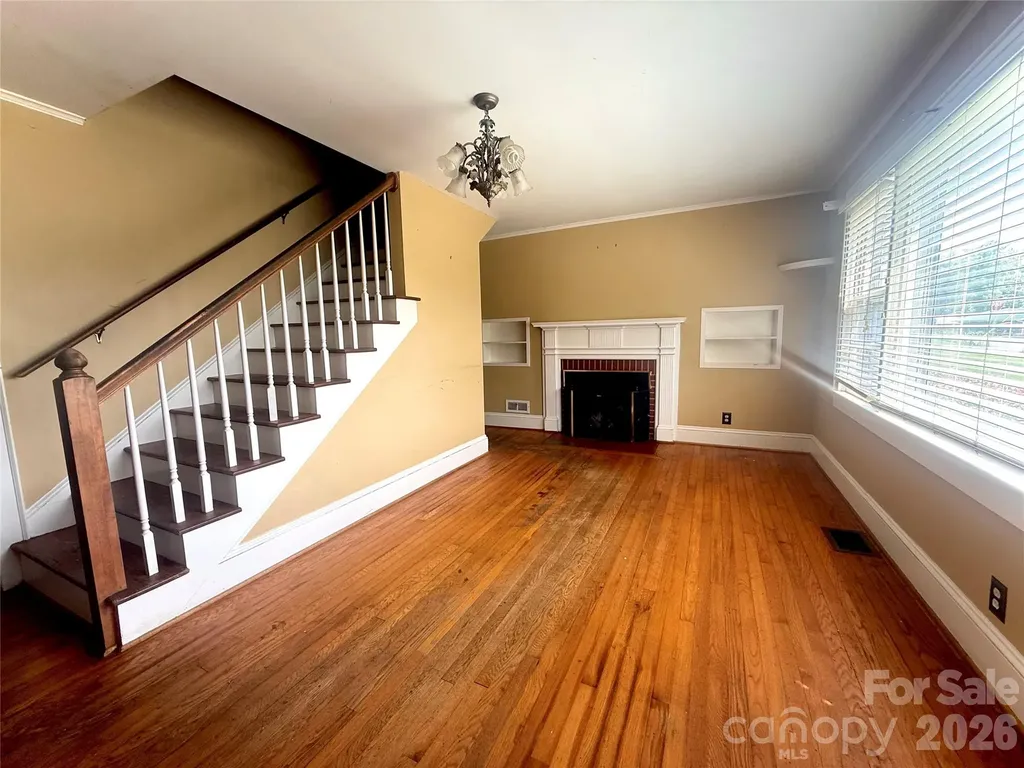 303 Cavin Avenue Mount Holly NC 28120