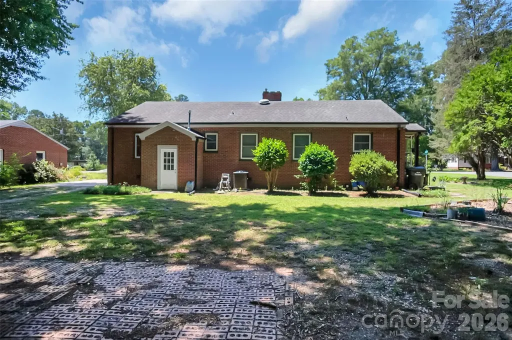 712 Home Trail Gastonia NC 28052