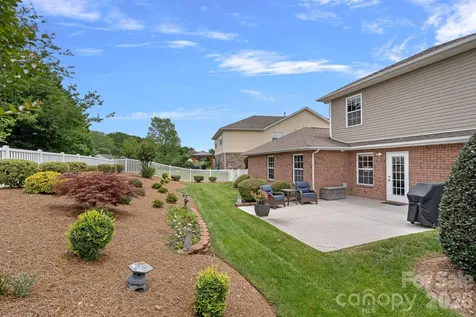 7538 April Mist Trail Huntersville NC 28078