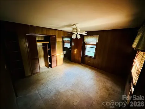 107 Conley Street Morganton NC 28655