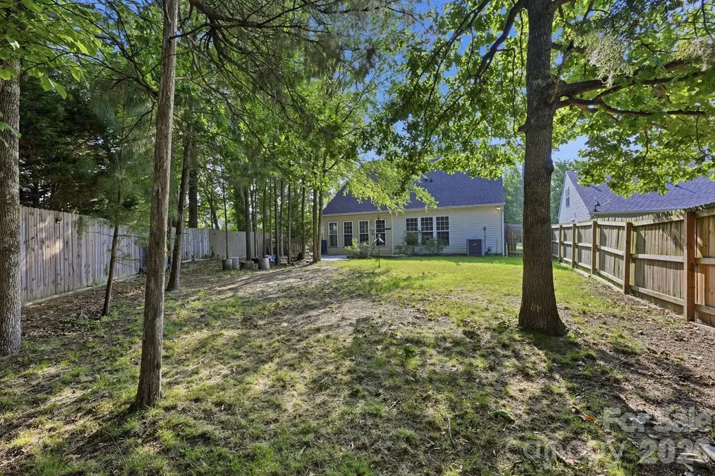 9420 Kestral Ridge Drive Charlotte NC 28269