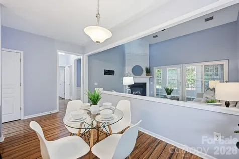 9420 Kestral Ridge Drive Charlotte NC 28269