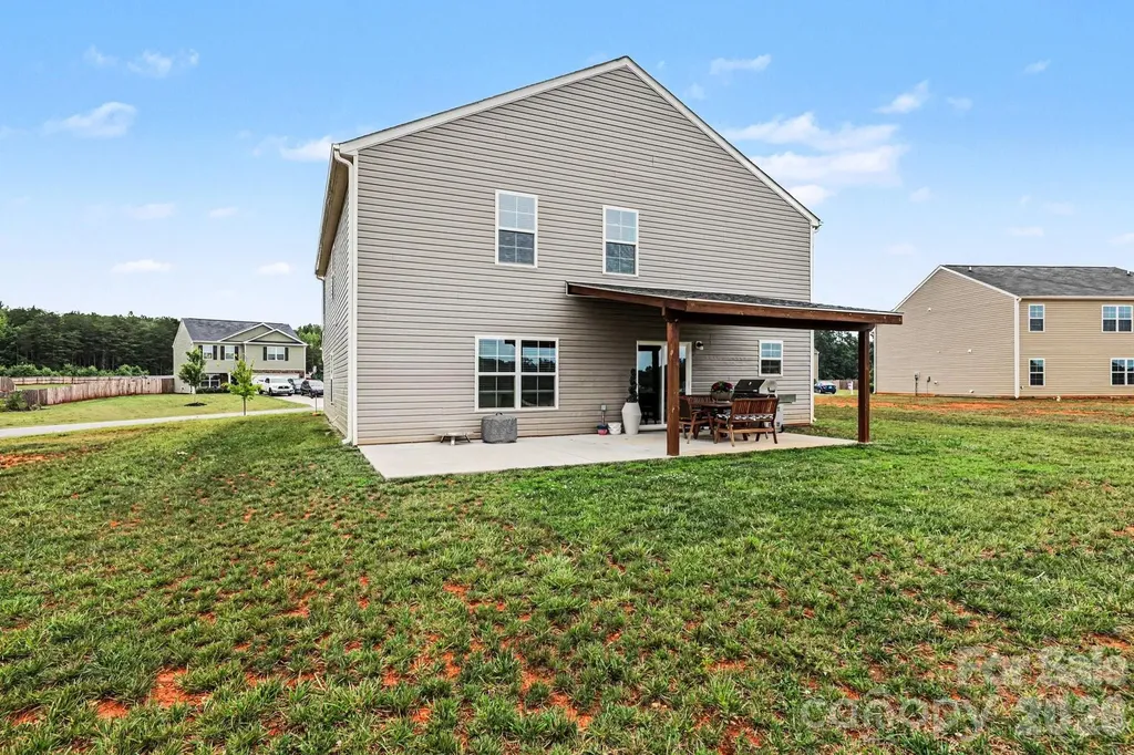233 Culloden Drive Mocksville NC 27028