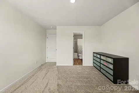 233 Culloden Drive Mocksville NC 27028