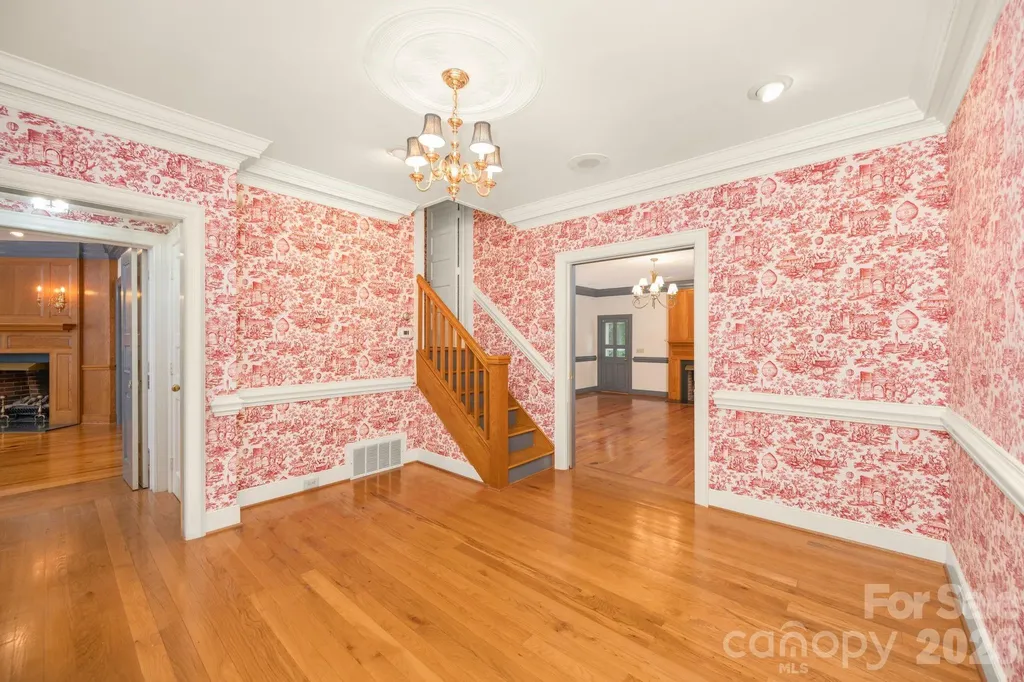 5400 Dartmoor Street Winston Salem NC 27106