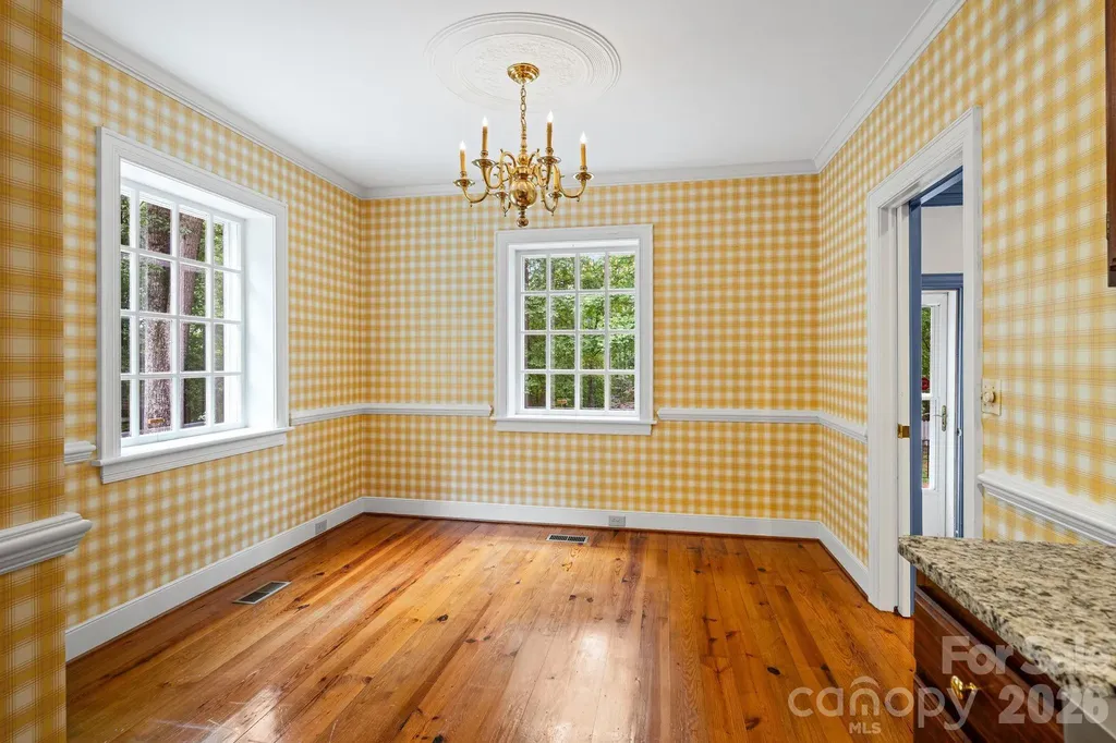 5400 Dartmoor Street Winston Salem NC 27106