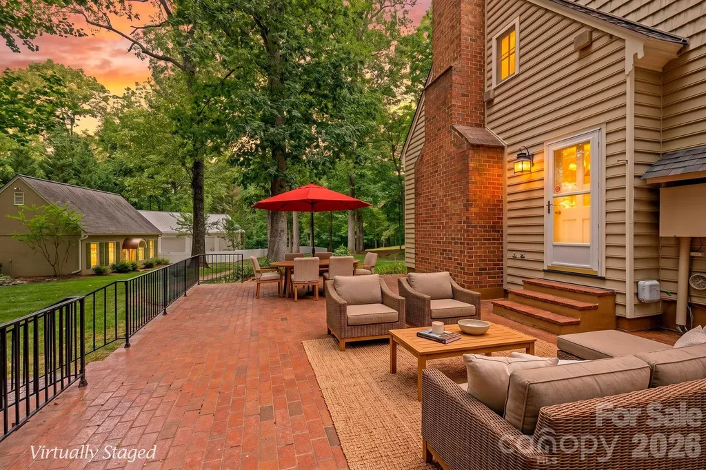 5400 Dartmoor Street Winston Salem NC 27106
