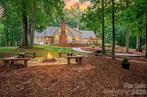 5400 Dartmoor Street Winston Salem NC 27106