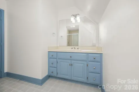 5400 Dartmoor Street Winston Salem NC 27106