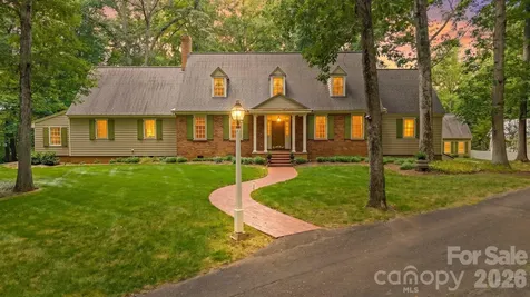 5400 Dartmoor Street Winston Salem NC 27106