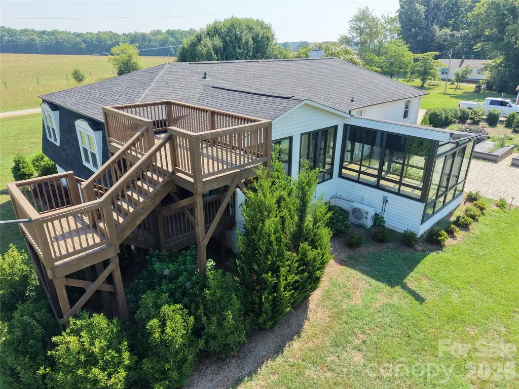 130 Watts Farm Lane Mooresville NC 28115