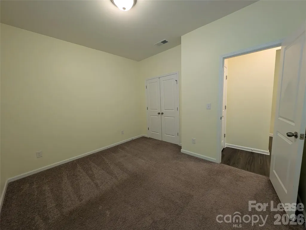 7016 Wheyfield Drive Charlotte NC 28215