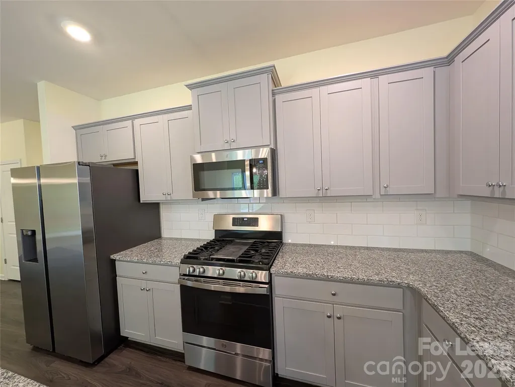 7016 Wheyfield Drive Charlotte NC 28215