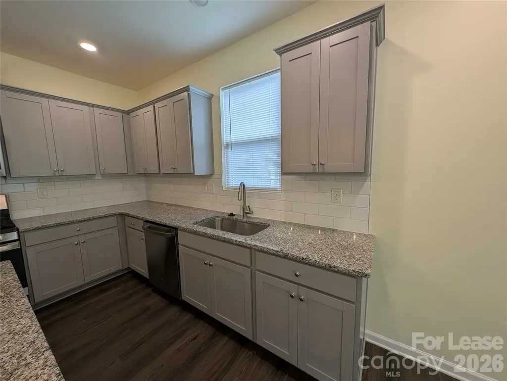7016 Wheyfield Drive Charlotte NC 28215