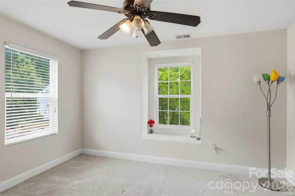 14021 Pinyon Pine Lane Charlotte NC 28215