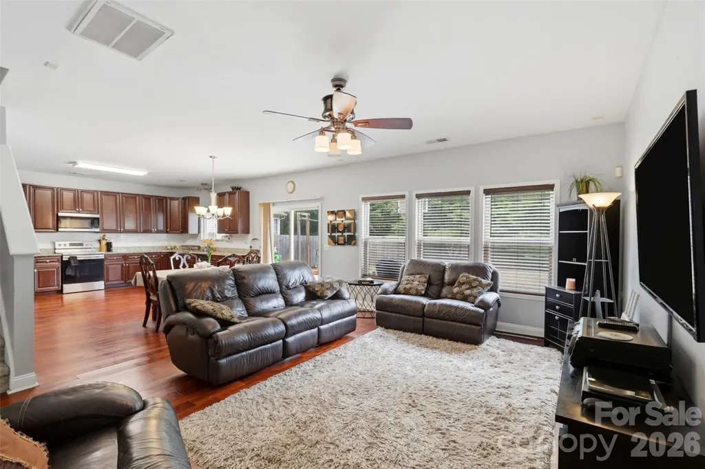 14021 Pinyon Pine Lane Charlotte NC 28215