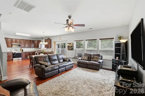 14021 Pinyon Pine Lane Charlotte NC 28215
